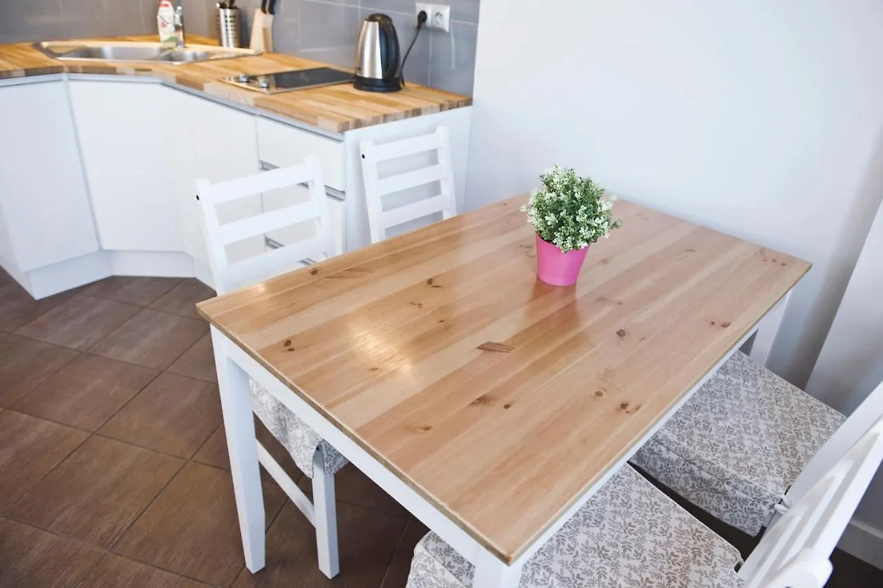 Apartamenty Nad Jeziorkiem Варшава Апартаменты
